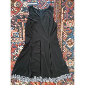 Talbots 10P‎ Black Sleeveless Dress Box Pleat Skirt w/ Cutout Details PRISTINE